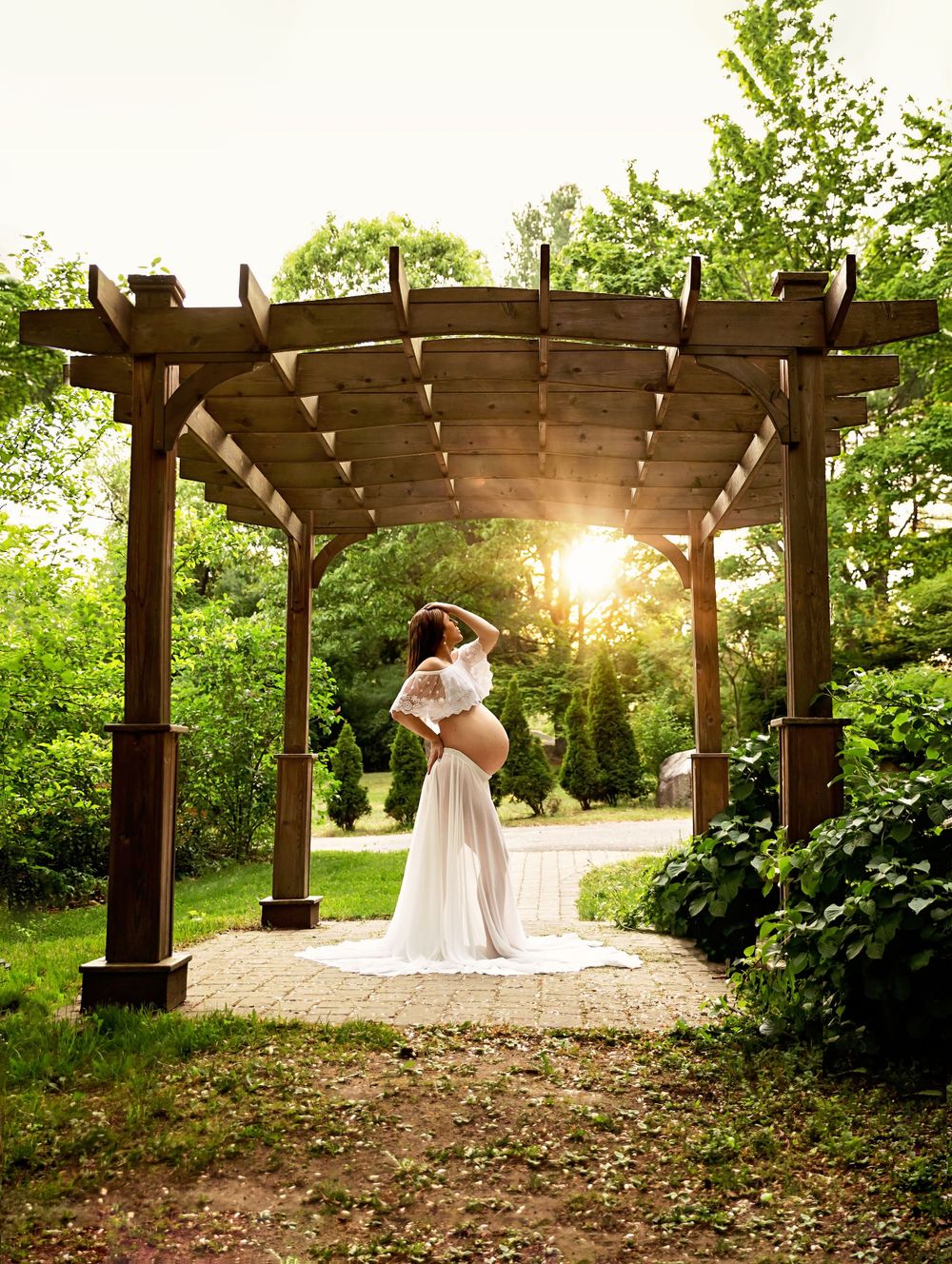 Best New Hampshire Maternity Photographer
