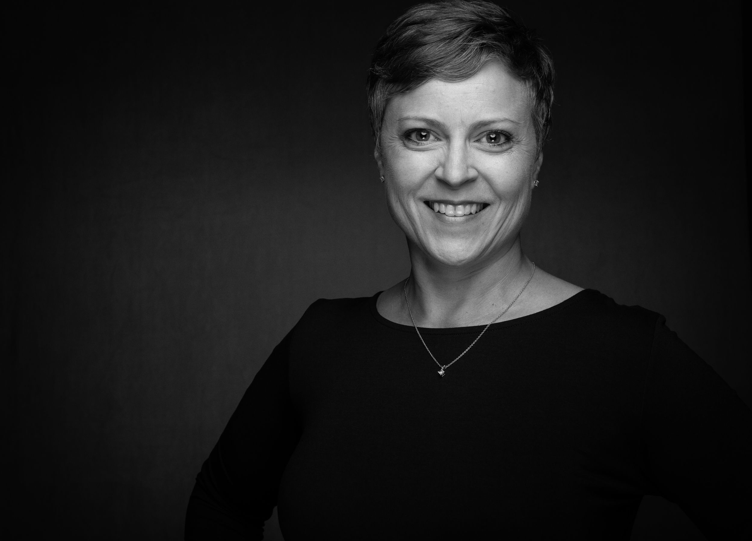 dallas headshot photo of woman