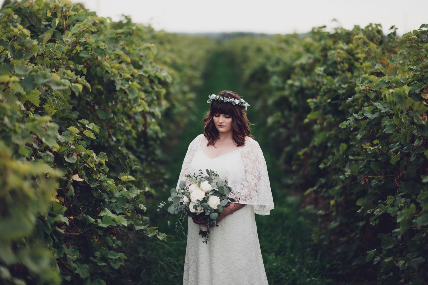 Niagara Wedding Photography Winery Bride Decor Spirits Intrigued Photography 2022