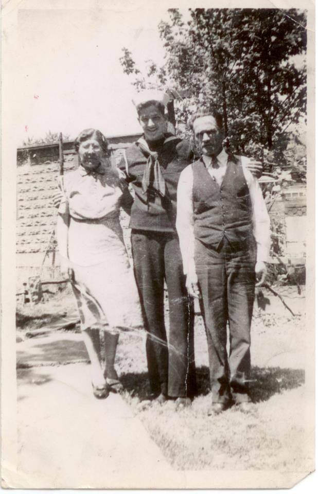 Family of three with two men and a older lady