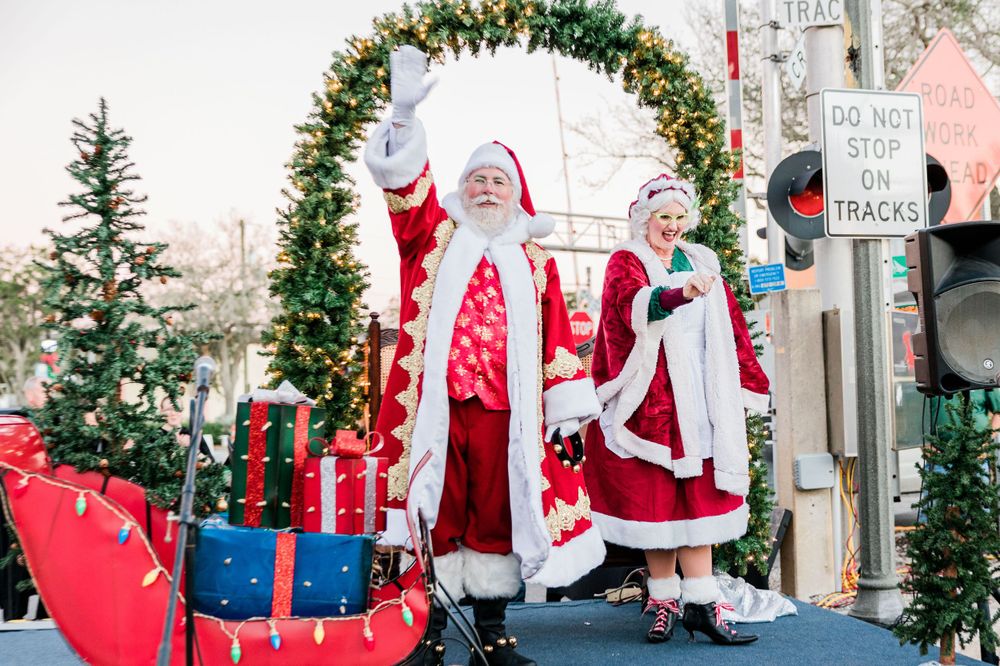 Santa and mrs. Clause at tree lighting, Event Photography, Melbourne, FL