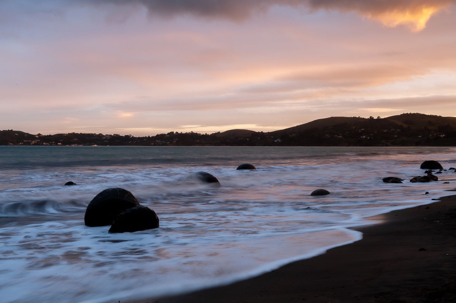 Moeraki Boulders