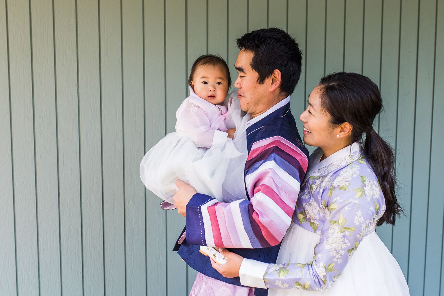 Family portrait at a doljanchi in Shoreline