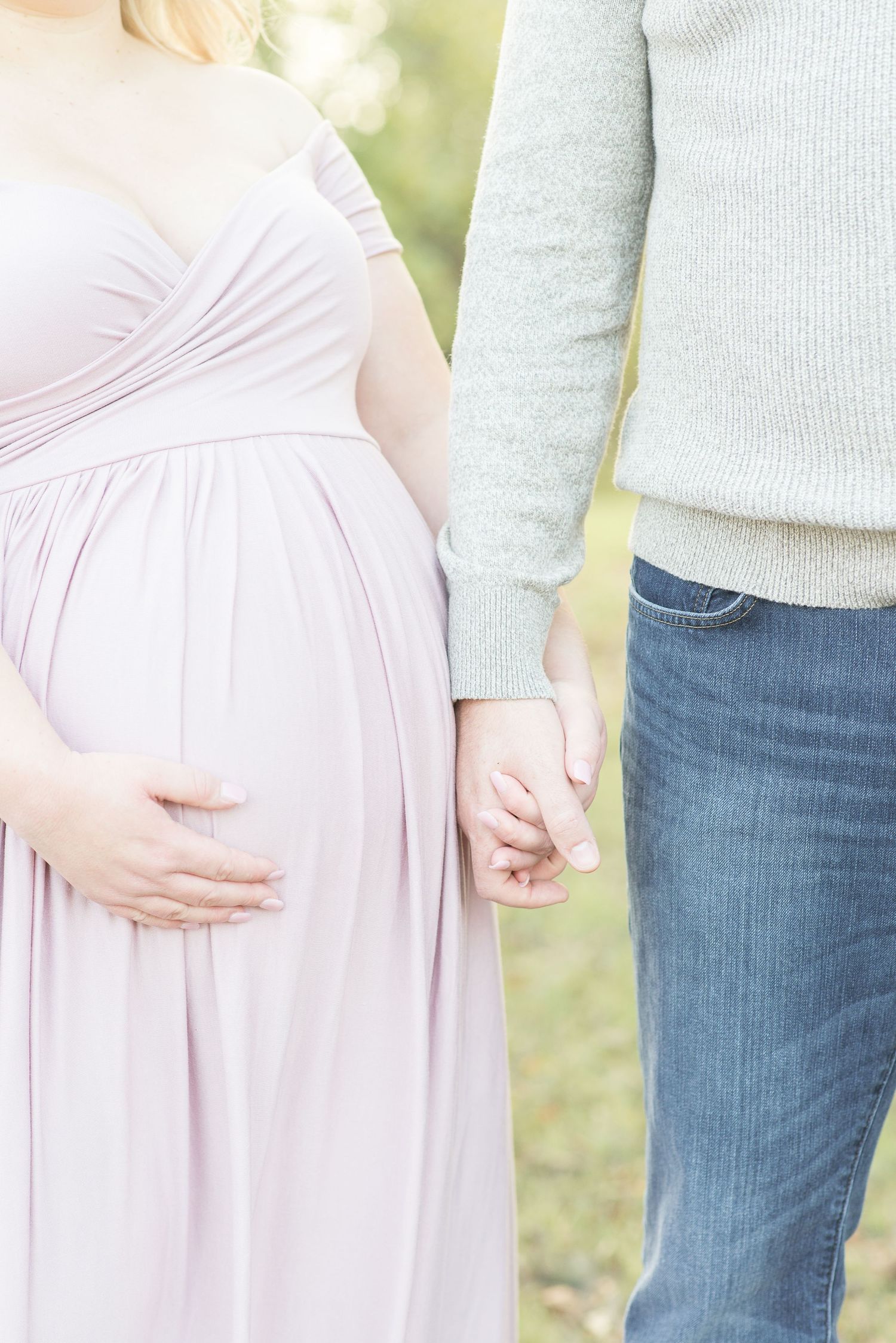 Maternity Holding Hands DFW Family Photographer - Light Airy Photography  | Serving Frisco Plano McKinney Allen Dallas