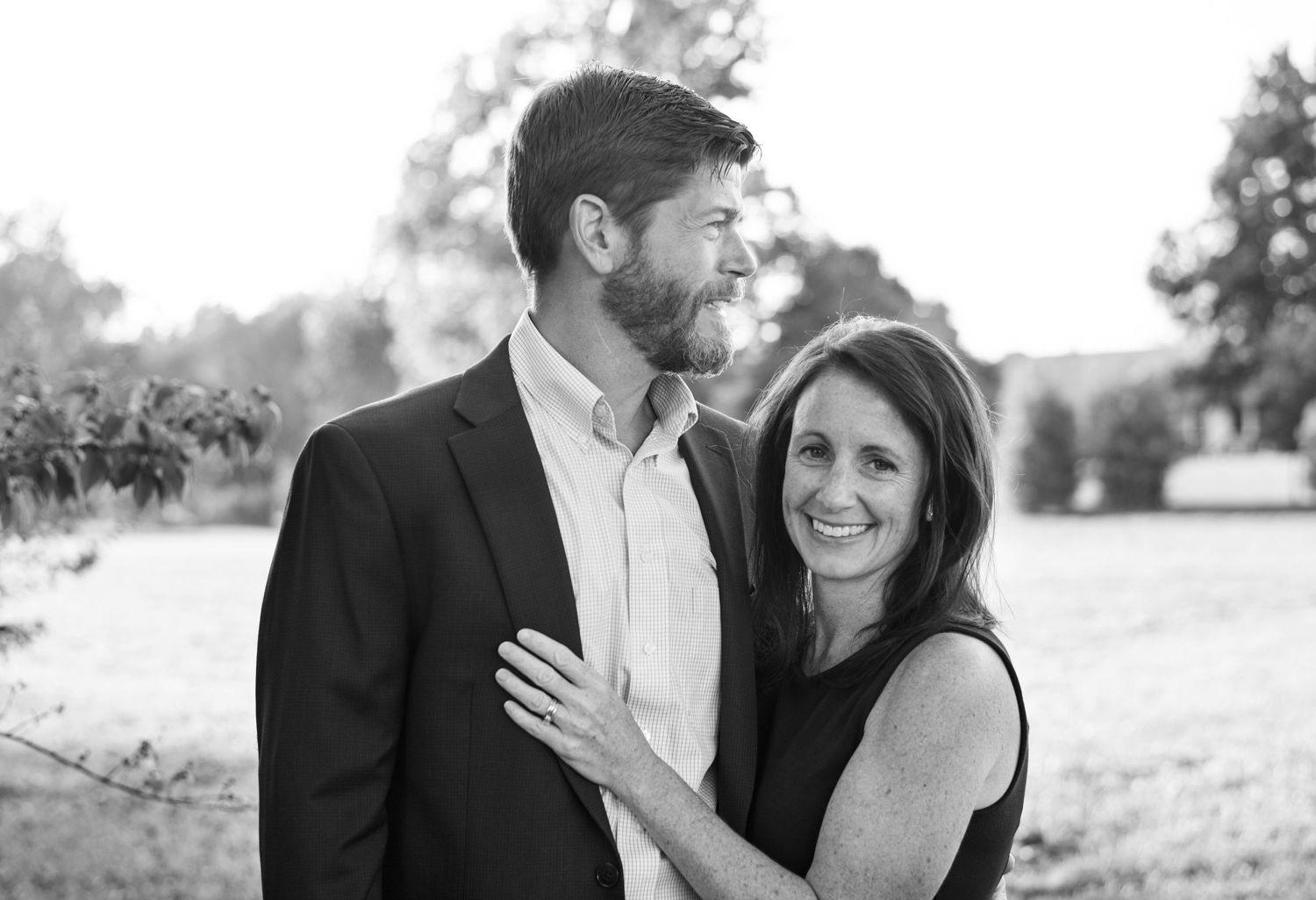 Husband and wife back and white portrait.