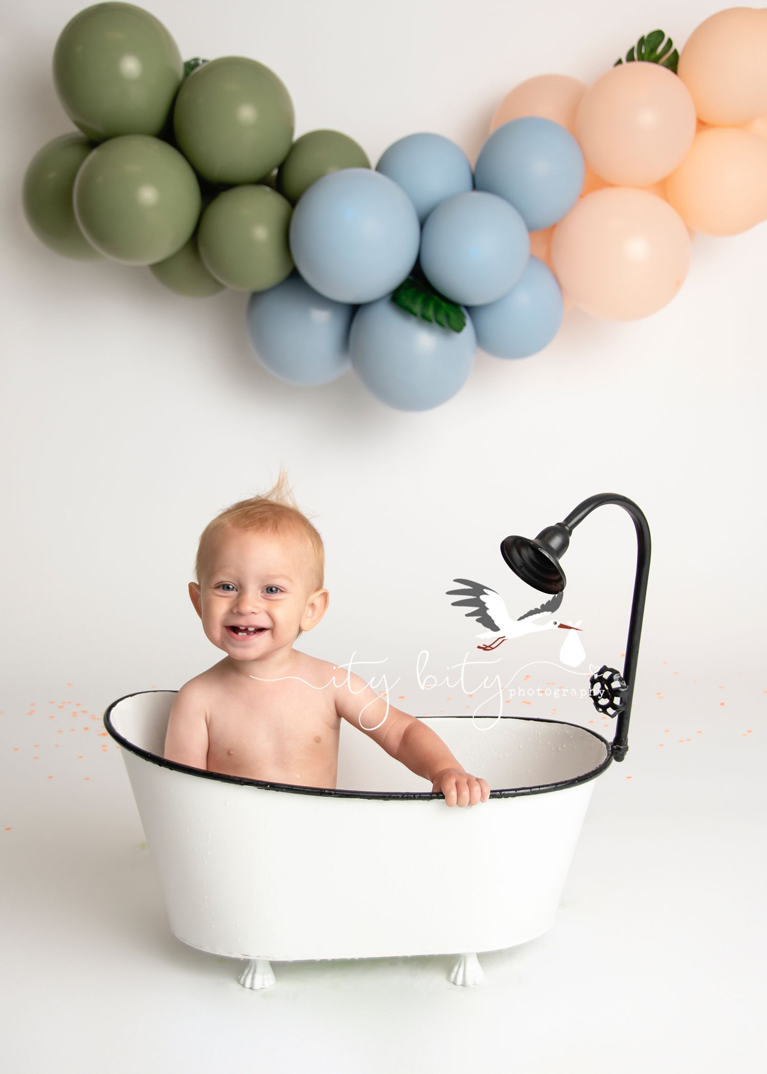 One Year Bath Tub Clean Up Cleveland Ohio Photoshoot