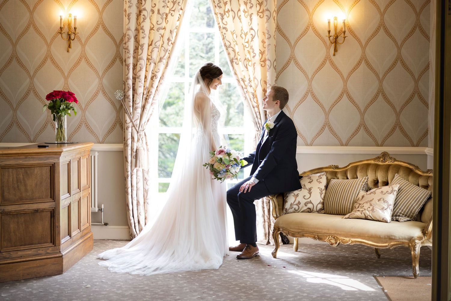 stunning wedding picture at de courceys manor