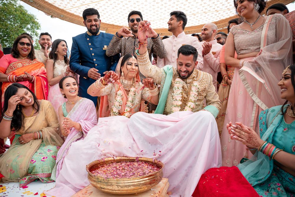 Micklefield Hall Indian Hindu Wedding outdoor colourful photography pastel www.rajpassy.com