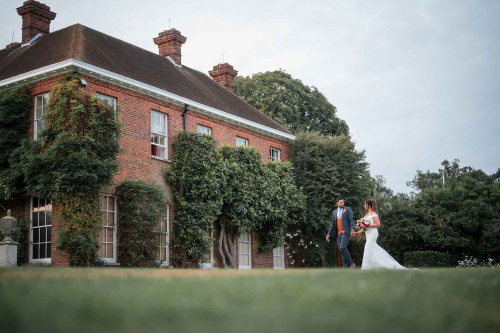 Micklefield Hall Civil Wedding Couple Portrait Outdoor Pastel www.rajpassy.com