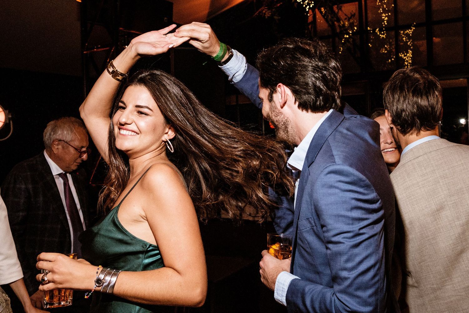 TLOOK photographe de mariage de style documentaire, danse floor