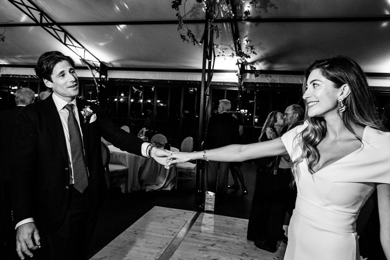 TLOOK photographe de mariage de style documentaire, danse floor
