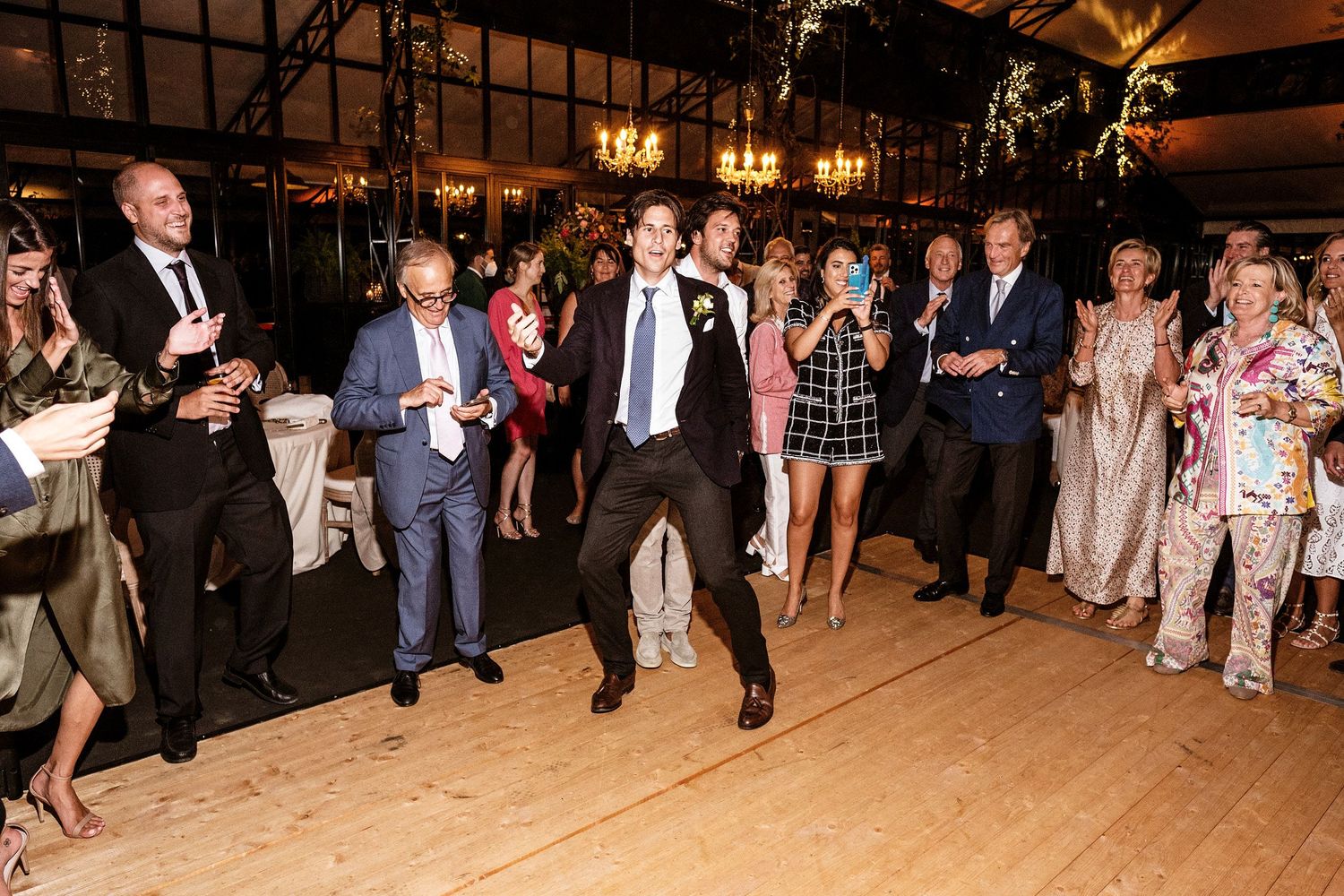 TLOOK photographe de mariage de style documentaire, danse floor