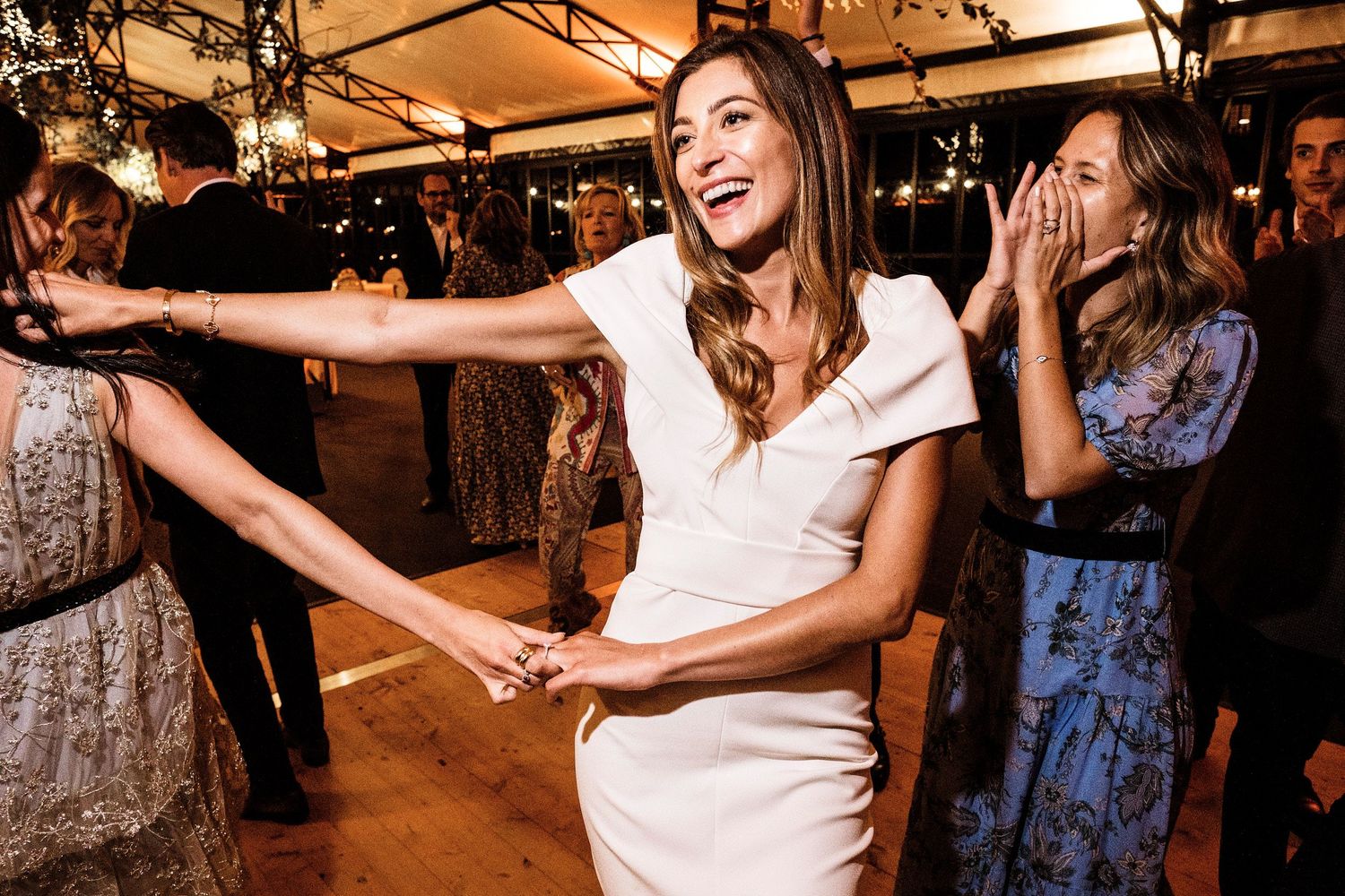 TLOOK photographe de mariage de style documentaire, danse floor