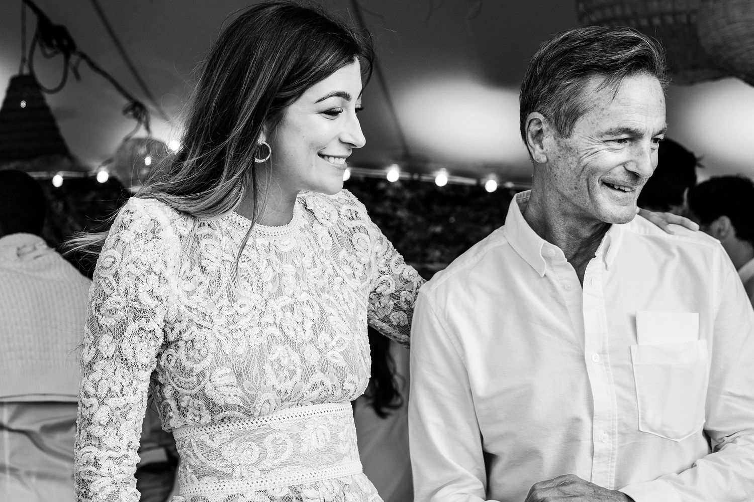 TLOOK photographe de mariage de style documentaire, cocktail au bord du lac