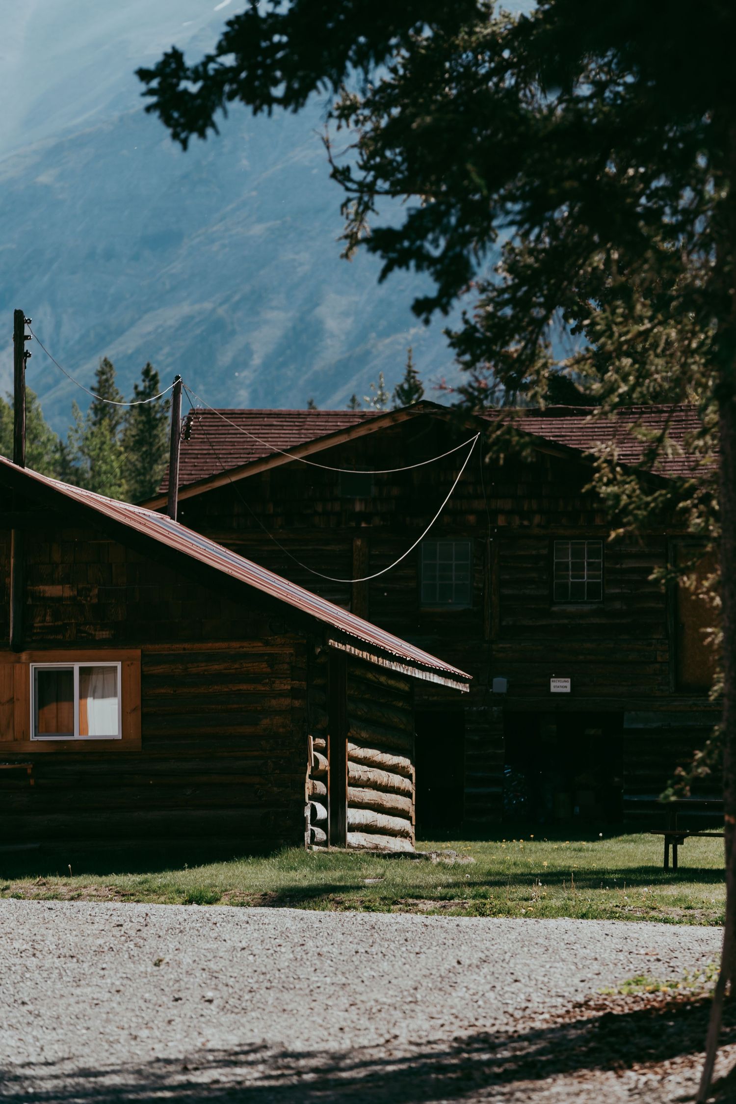 Cabins on the Alcan