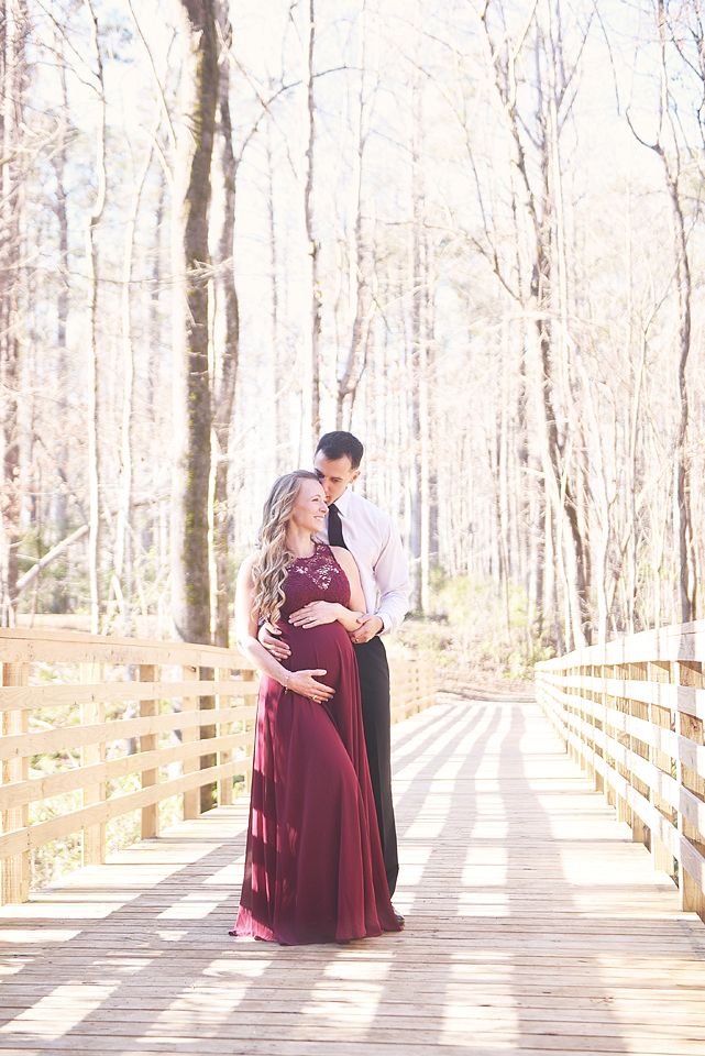 Outdoor Maternity Session