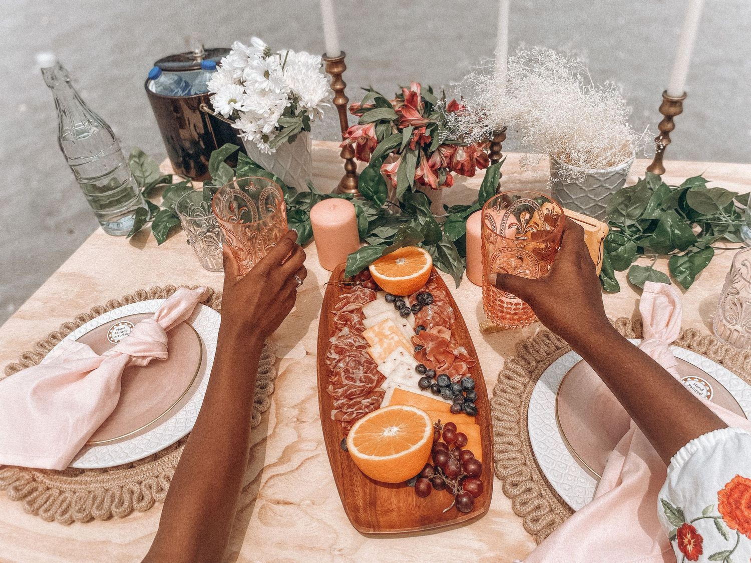 TresBeau picnics, pretty boho pink picnic theme,