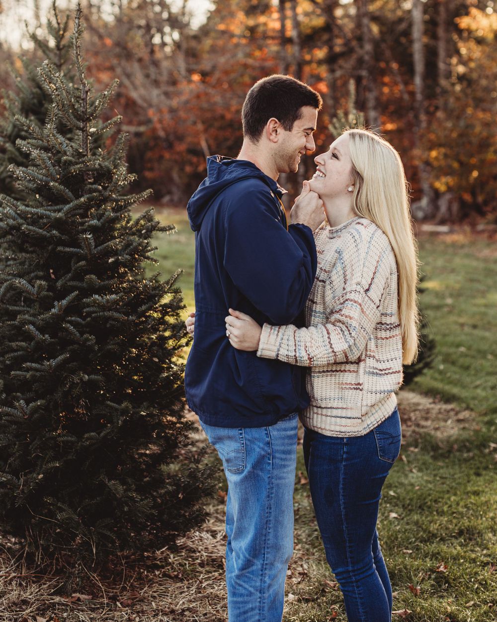 Professional family photo - tree farm edition