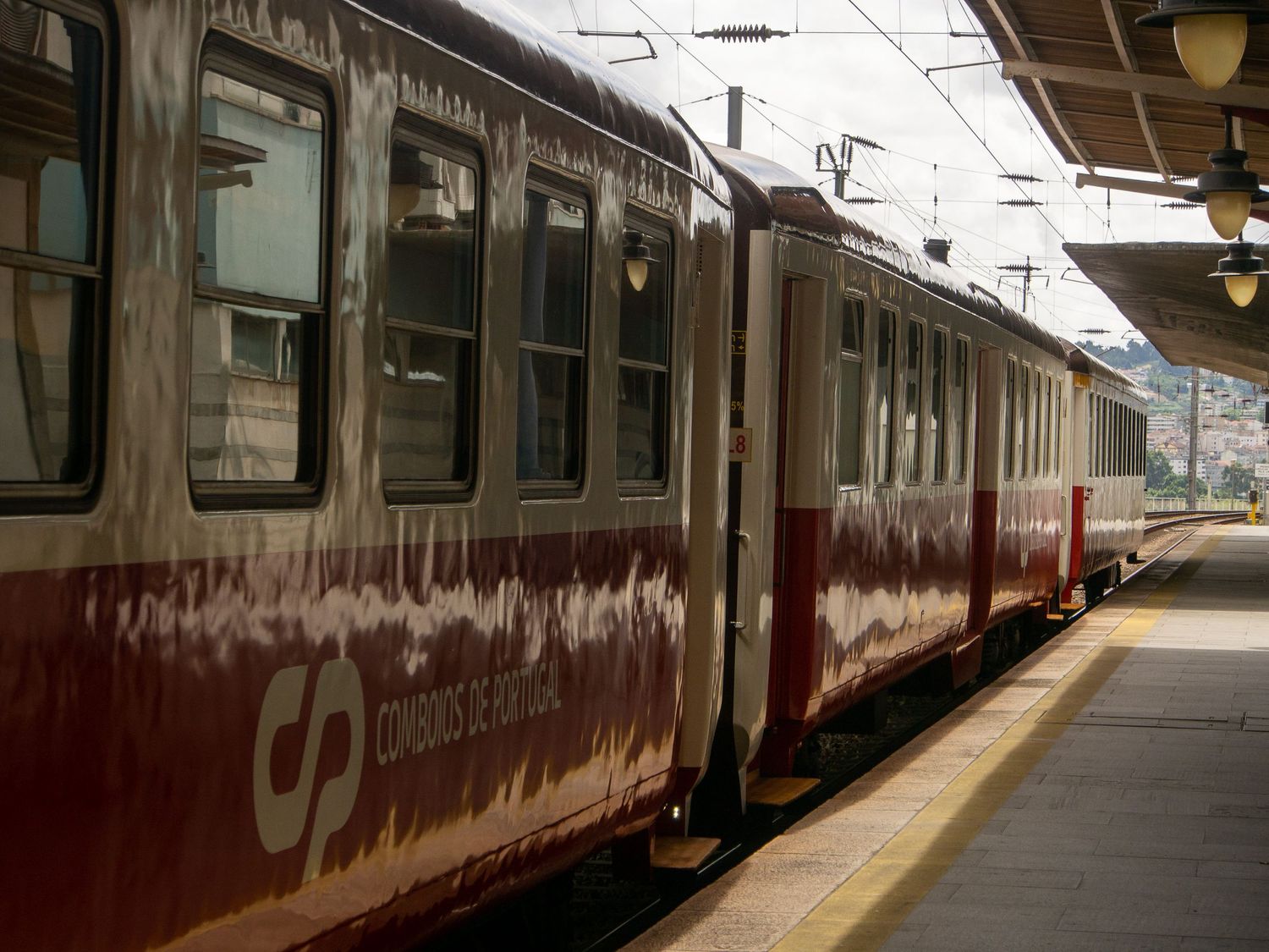 O que nos leva a viajar: conforto, a beleza do nosso pais, a conveniência, a família, os amigos, os negócios...