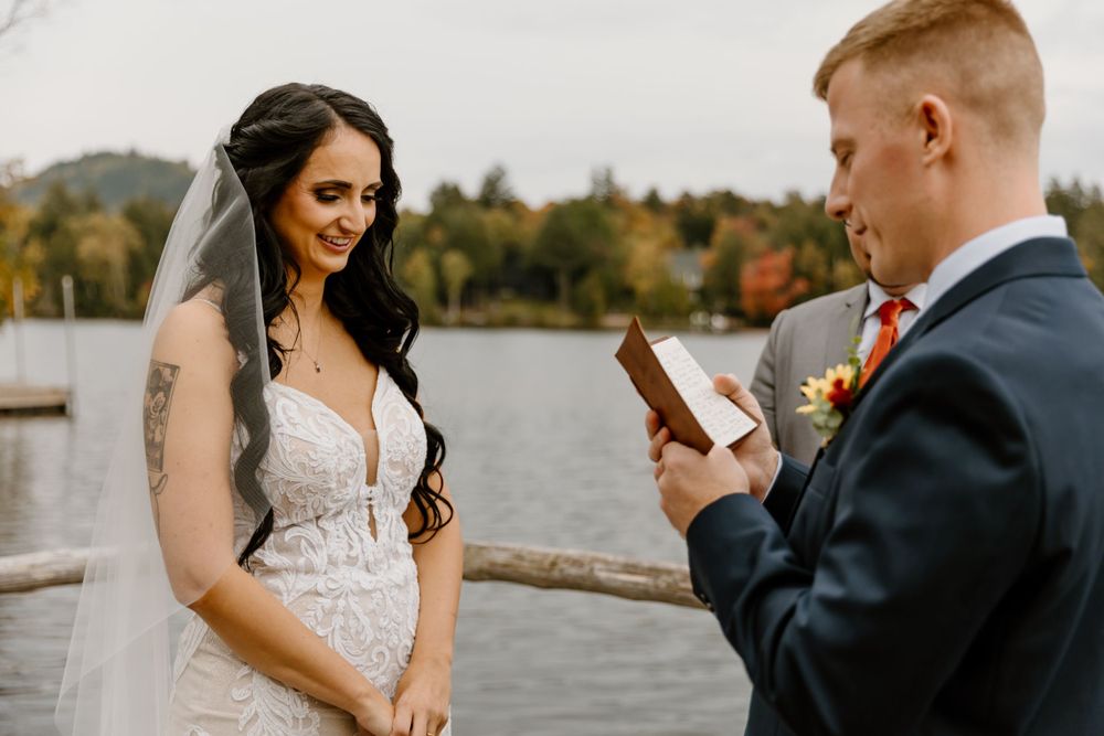 ELOPEMENT WEDDING PHOTOGRAPHY MIRROR LAKE INN LAKE PLACID NEW YORK ADIRONDACK MOUNTAINS UPSTATE