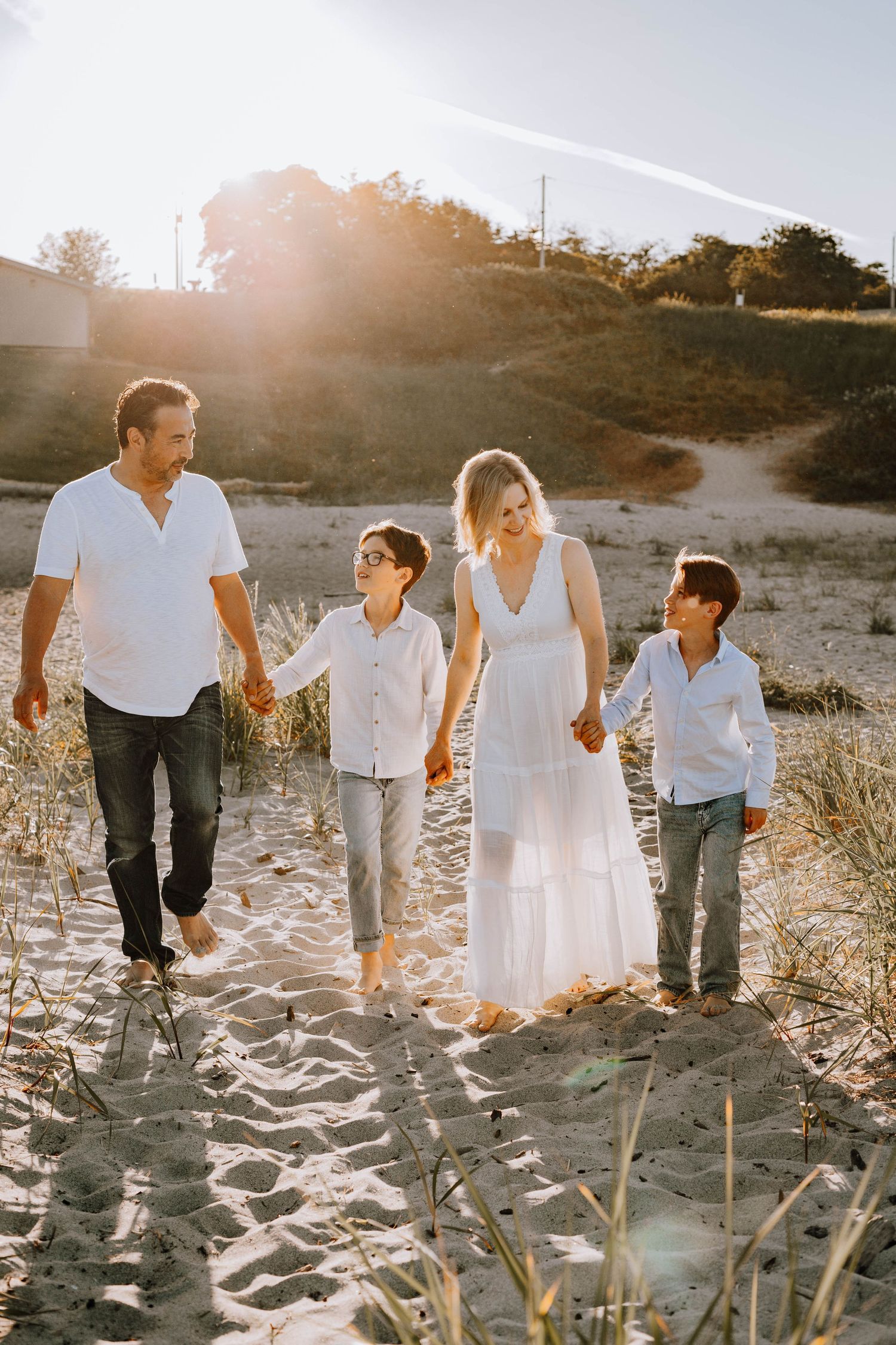Photo by Shannon Koroll Photography of Cathy Audia and family.