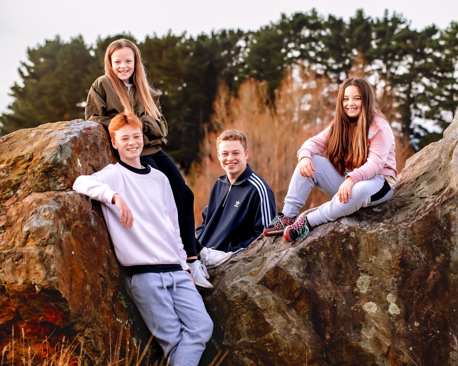 Palmerston North Newborn Baby Family Photographer. Teen Family Manawatu River