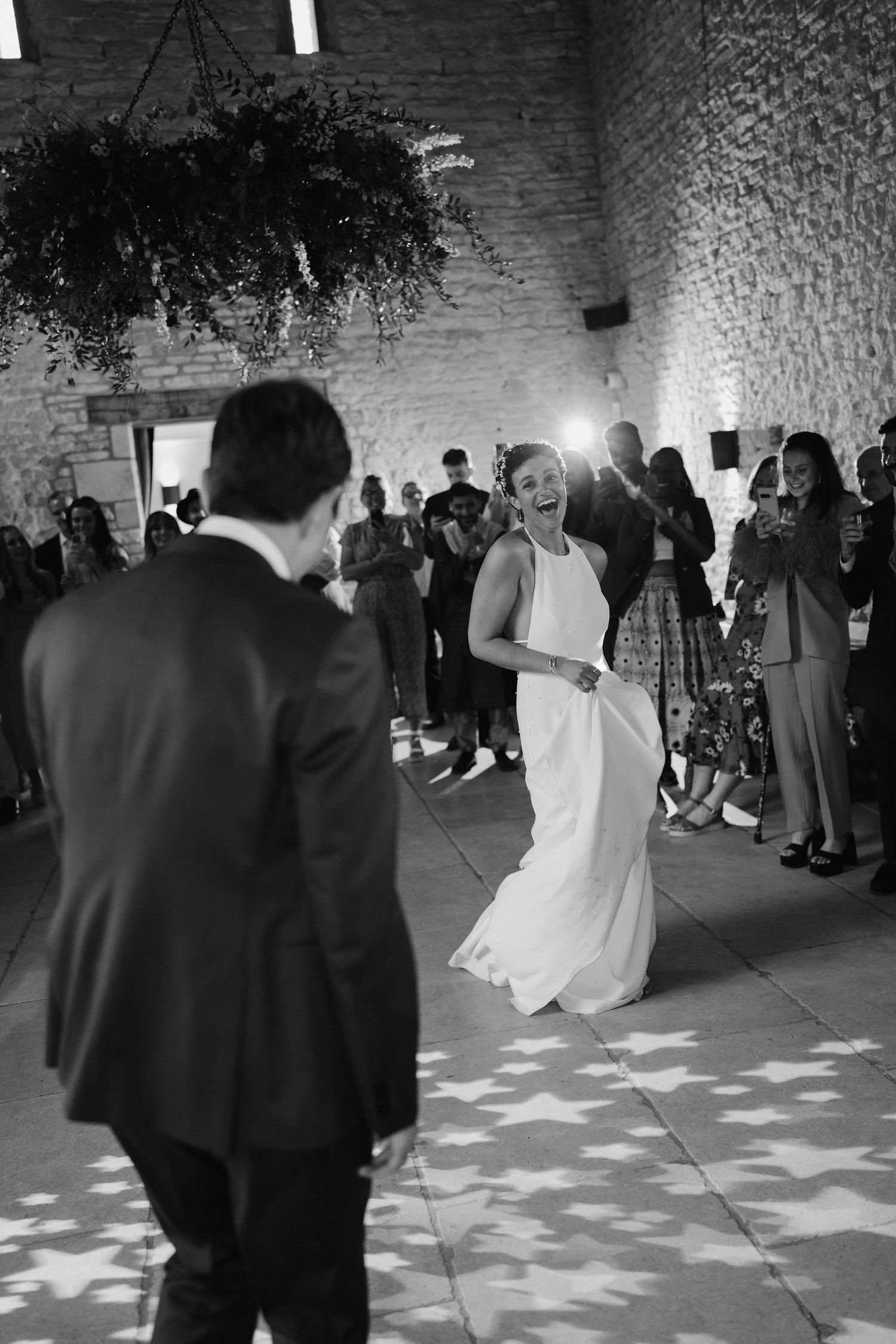 bride-and-groom-first-dance-old-gore-yardspace-events-wedding