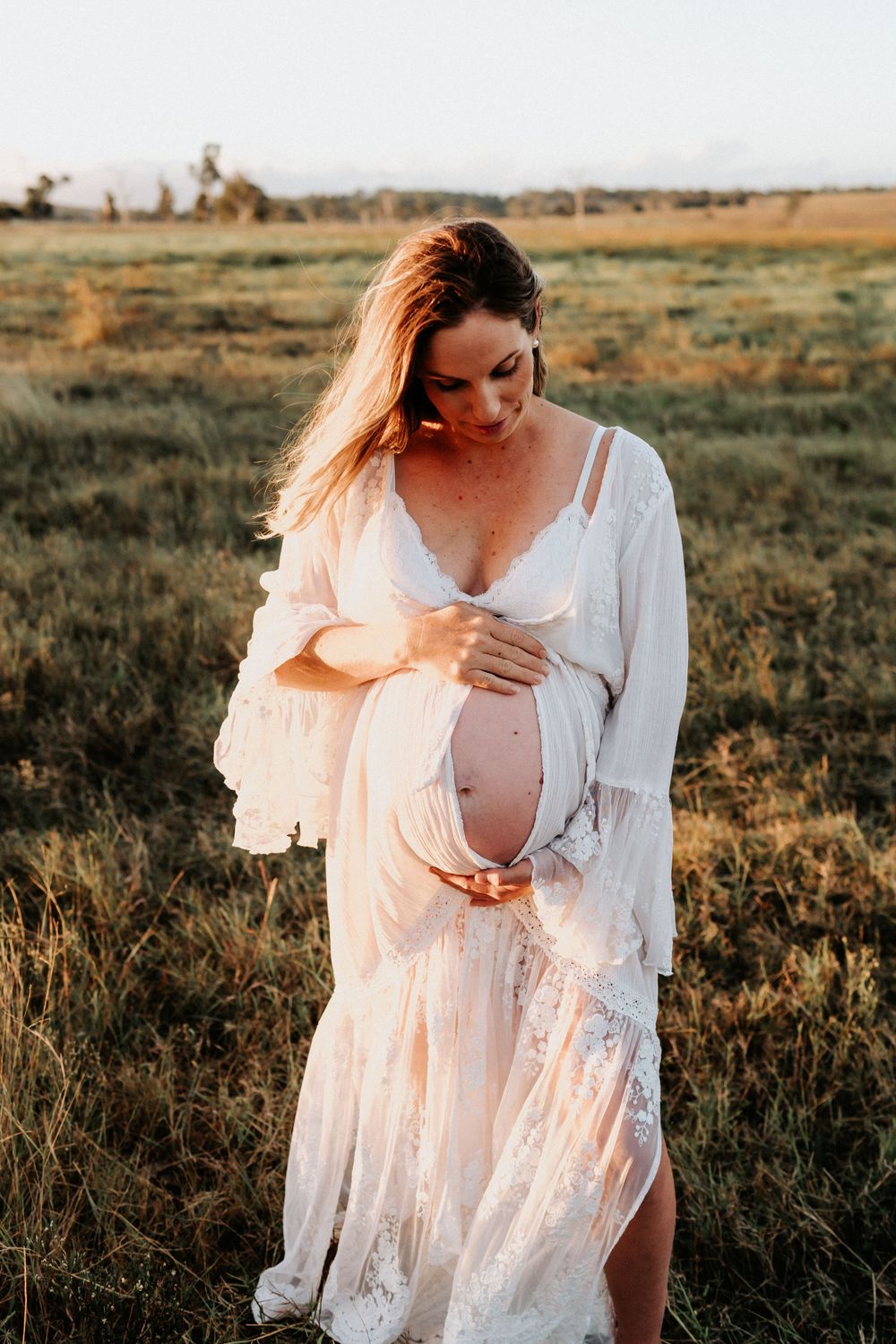 PORT HEDLAND MATERNITY NEWBORN FAMILY MOTHERHOOD PHOTOGRAPHER