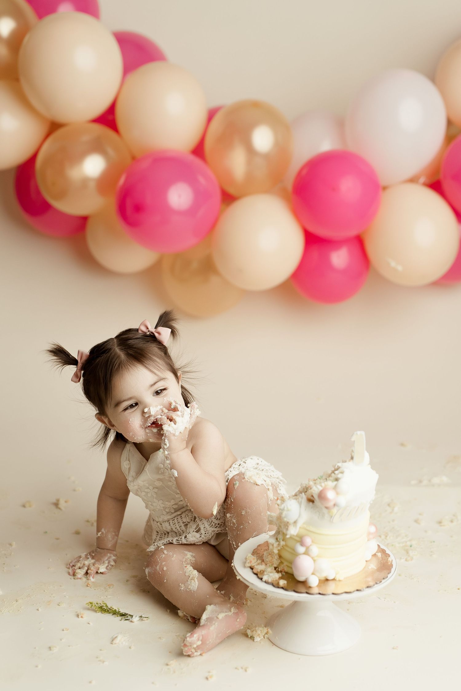 cake smash photographer, Wichita cake smash photography, baby photographer Wichita, milestone session near me