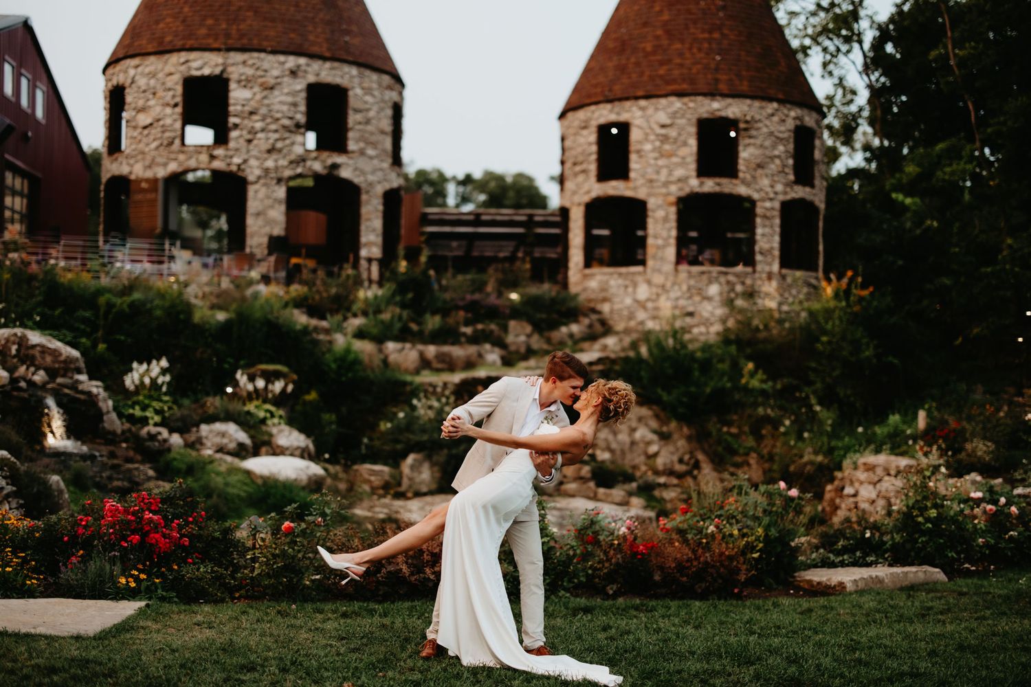 wedding photographer, couples photographer, elopement photos, bride and groom photos,