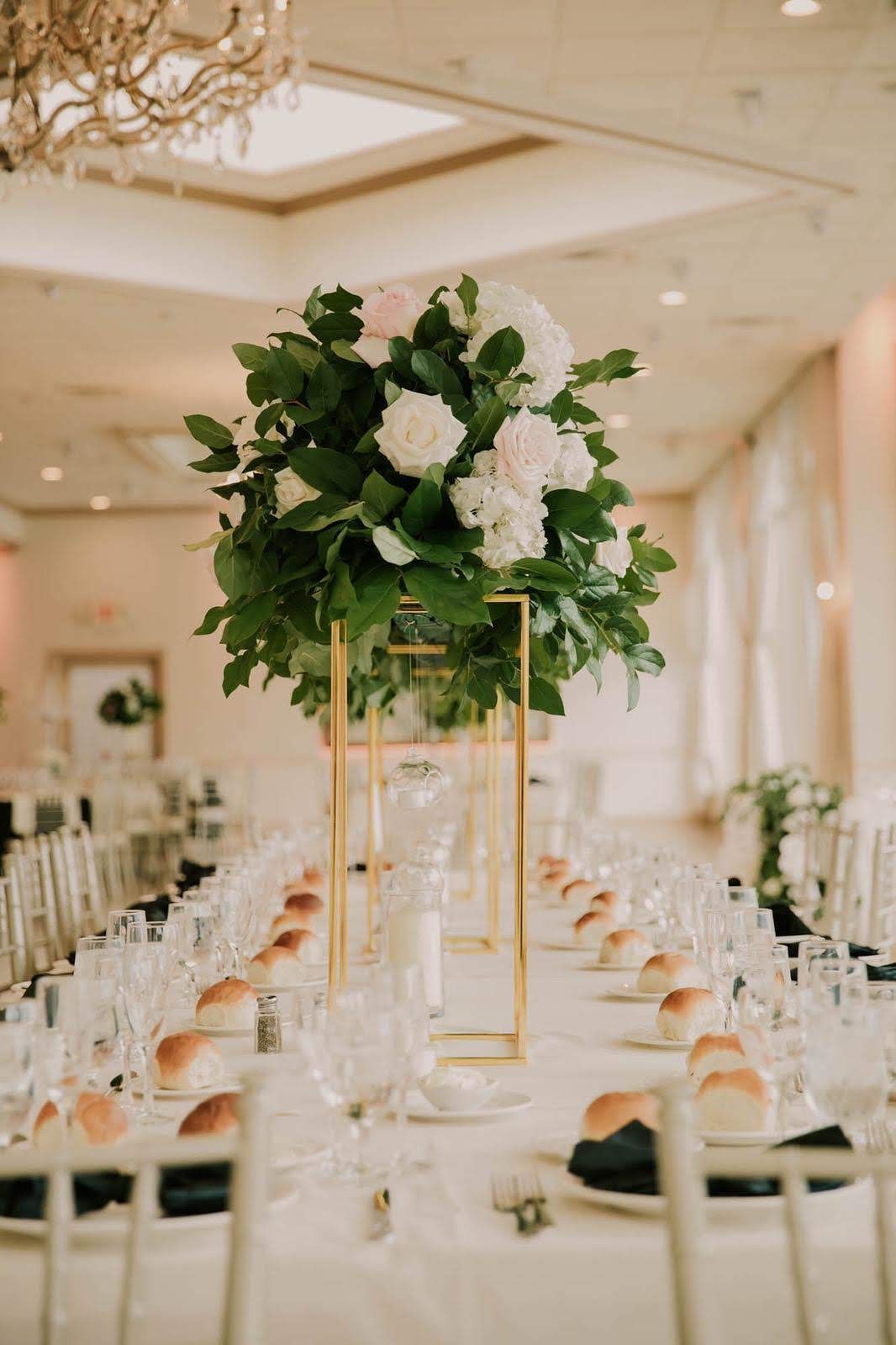 Wedding Designer Sugar Rose Gardens Evansville