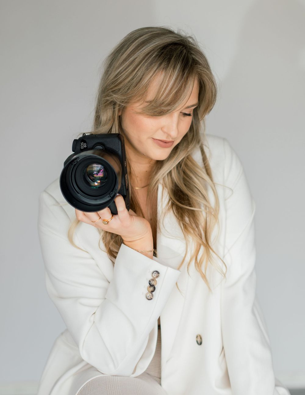 Leah Anne Kopp brand photo looking down