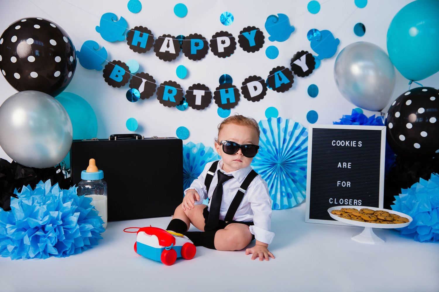 Tampa Baby Photographer- Tampa cake smash baby photographer-Boss Baby Cake Smash