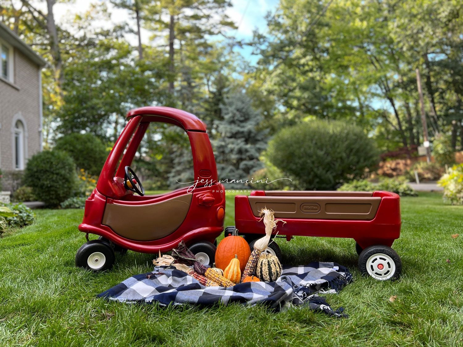 Little Tikes Cozy Coupe Pickup Truck Makeover - Jess Mancini Photography