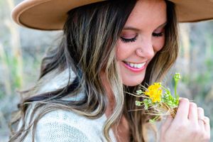 Jessica Fearfully & Wonderfully Made Session - Open Field near Newbold Whitehouse - Hertford NC