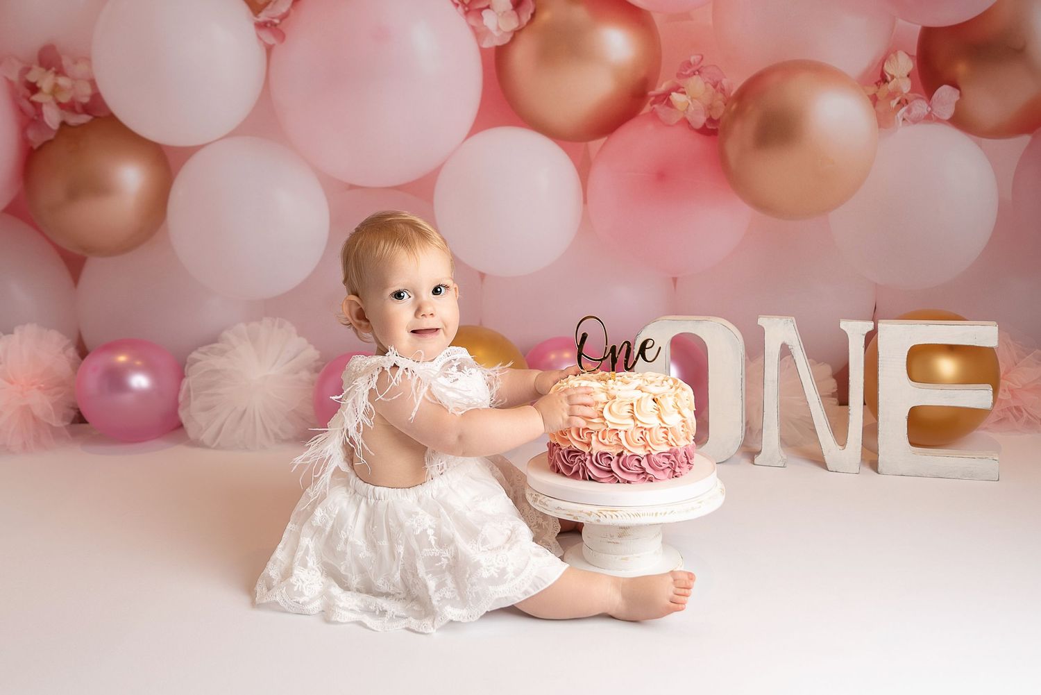 cake smash girl
