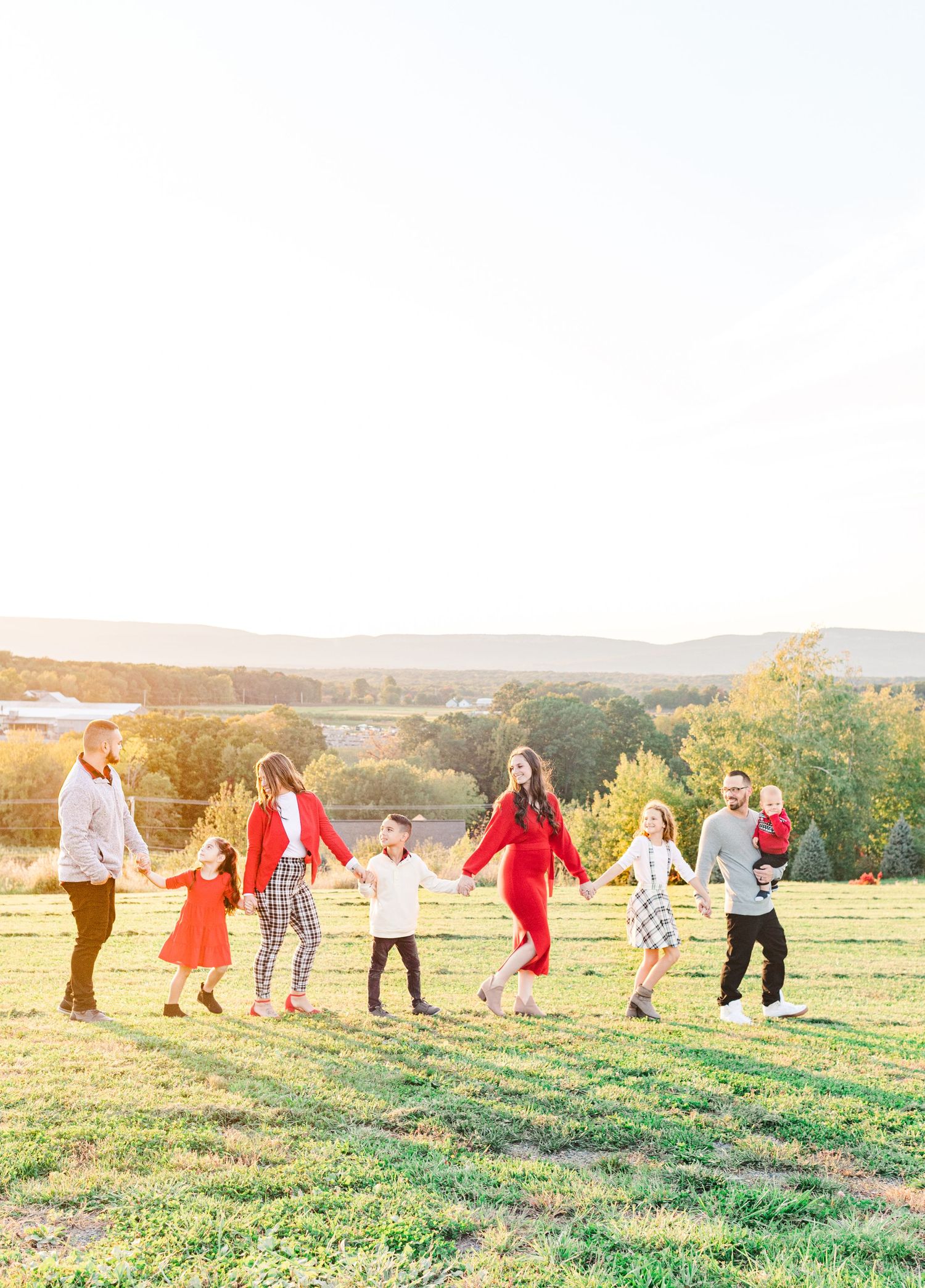 7 Reasons why you should hire a family photographer, Hudson Valley Photographer Danielle Lauren Photography