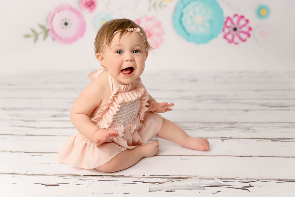 Buffalo & WNY cake smash sessions, one year portraits, cake smash photographers, one year photography