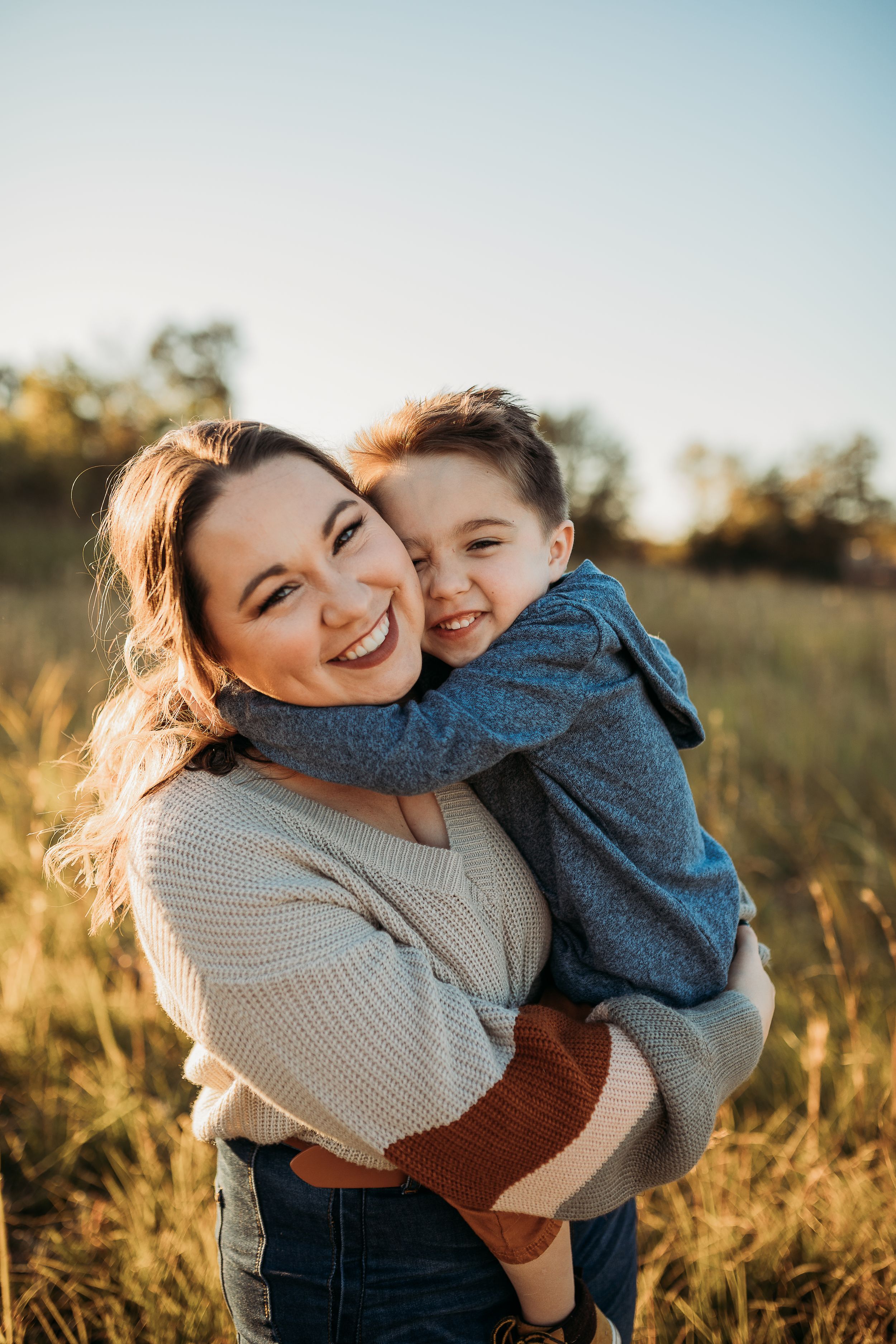 Lafayette, Louisiana based Wedding + Family Photographer