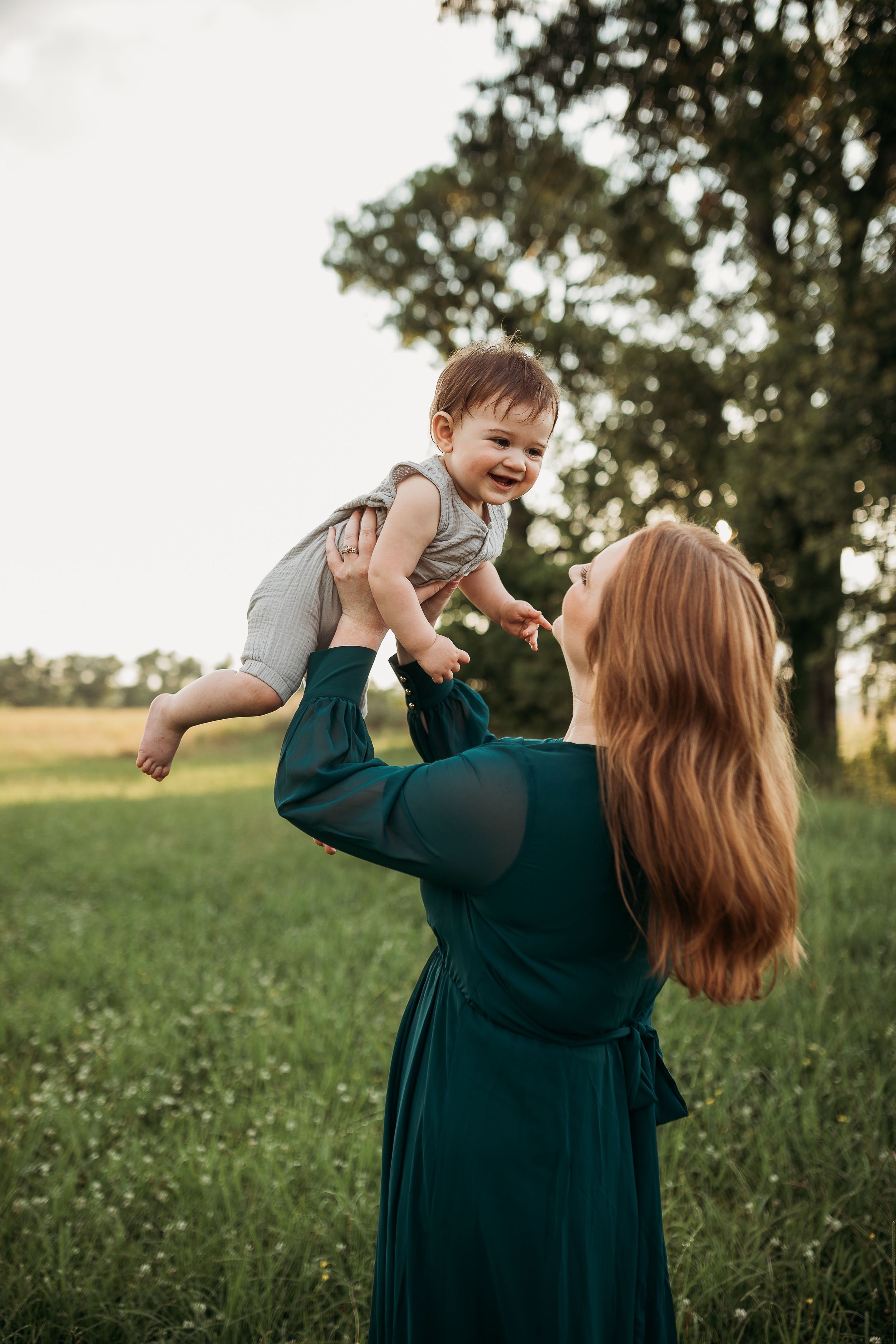 Lafayette, Louisiana based Wedding + Family Photographer