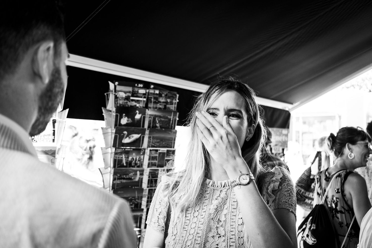 TLOOK photographe de mariage de style documentaire, bateau de la CGN embarquement des invités