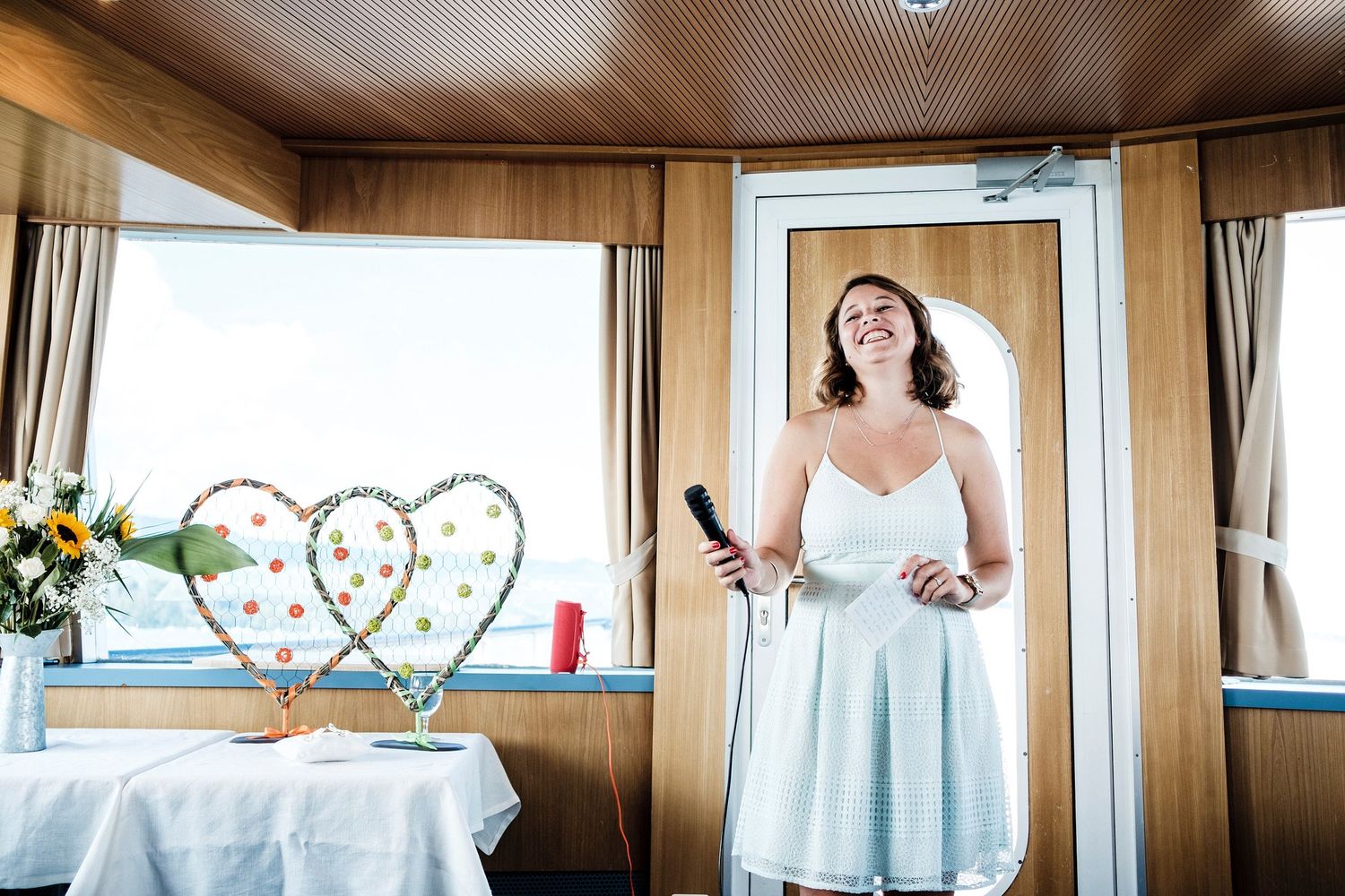 TLOOK photographe de mariage de style documentaire, bateau de la CGN cérémonie civile