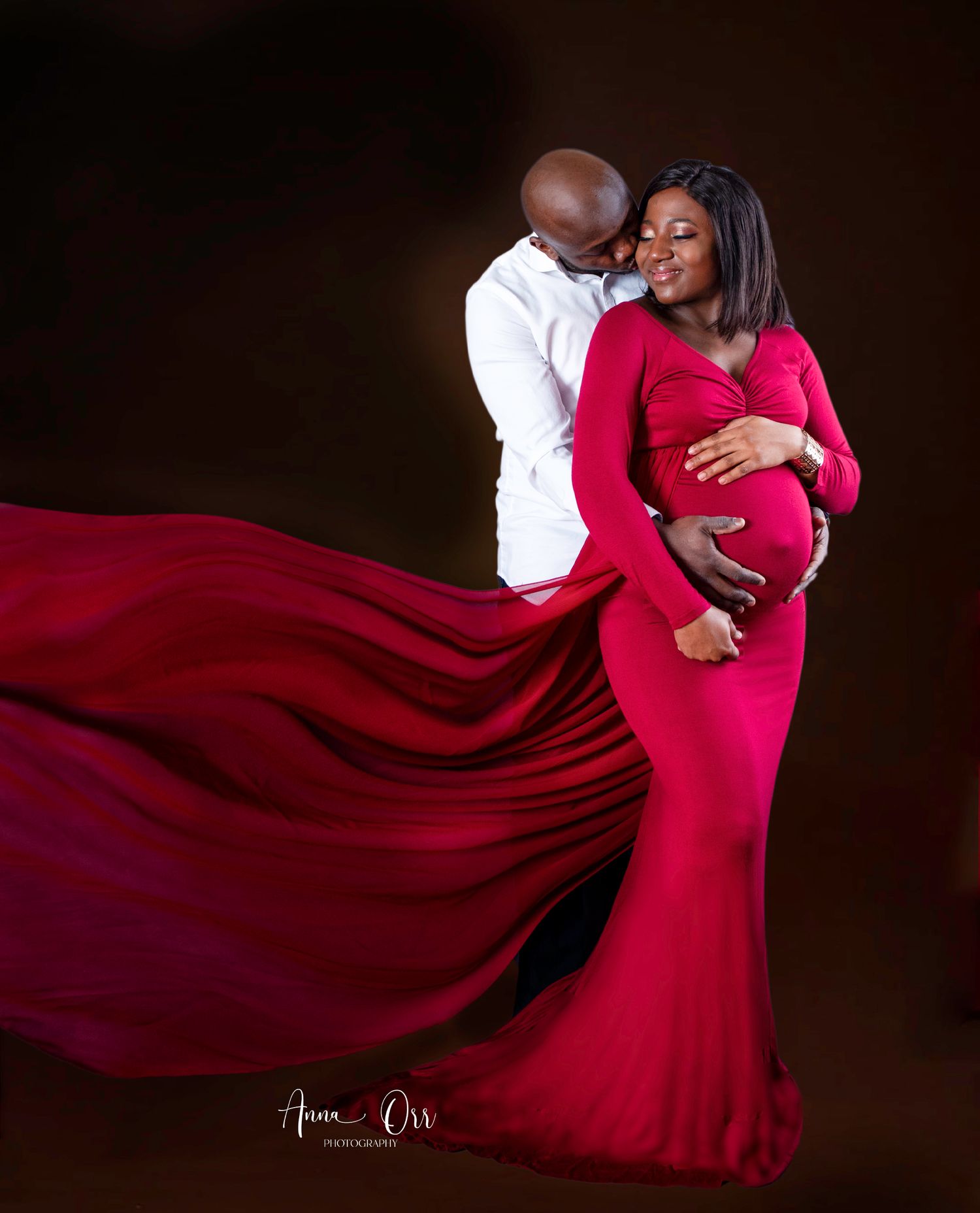 The best maternity photos Saskatoon maternity photographer