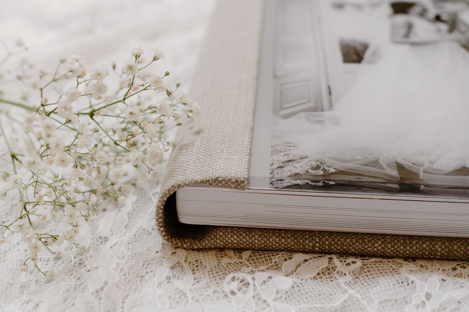 wedding photo album