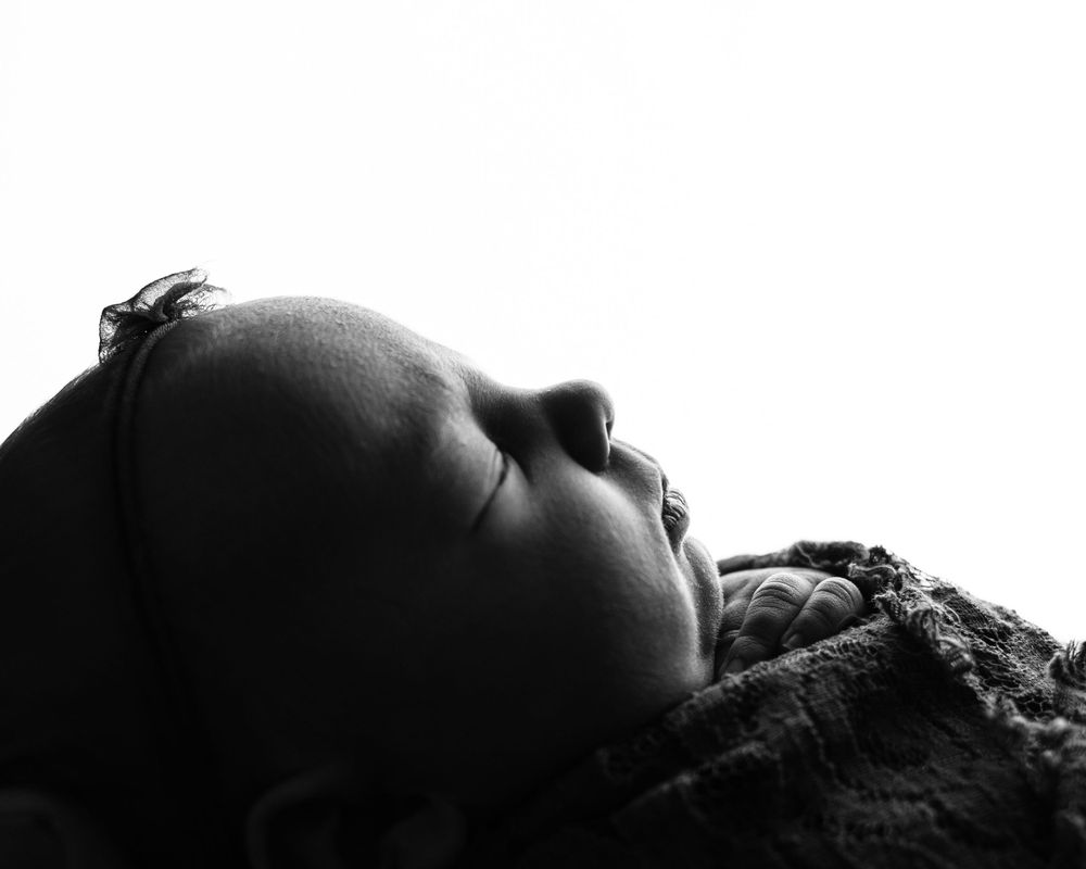 Professional newborn photo - black and white