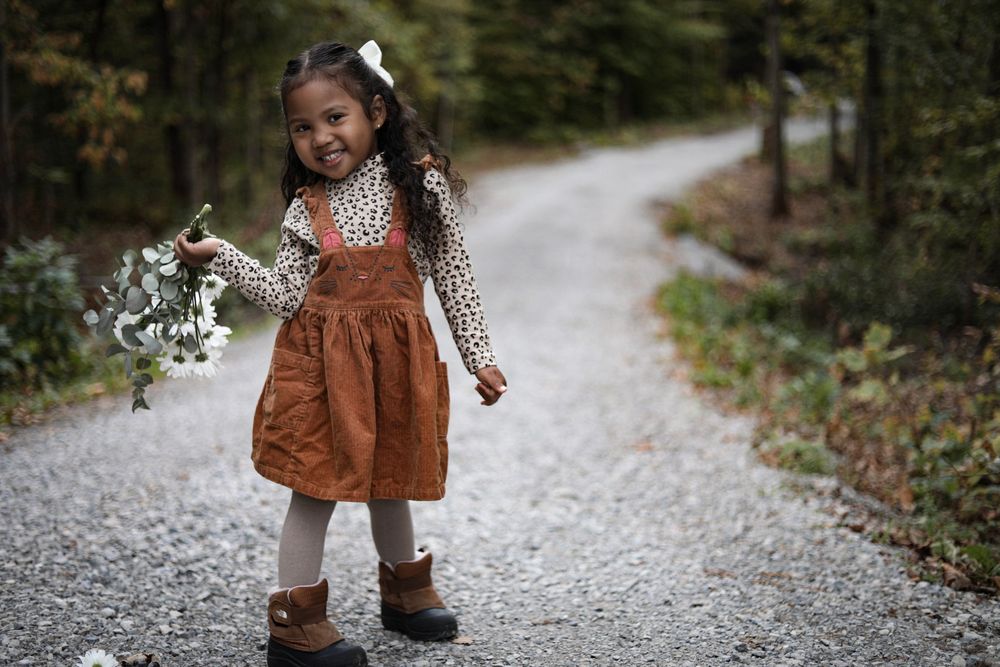 Isabella's Fall Shoot in Ancaster | Niagara Photography | Welland Photography | St. Catharines Photography