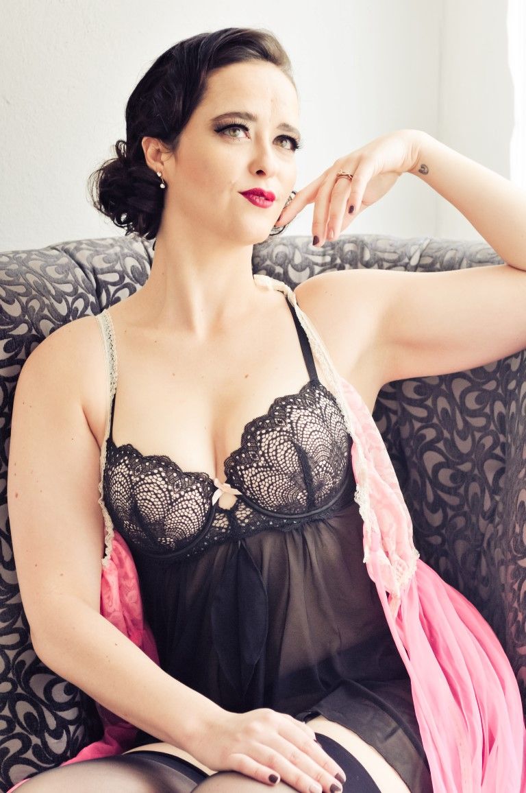 vintage pin up boudoir styled photos in Johannesburg