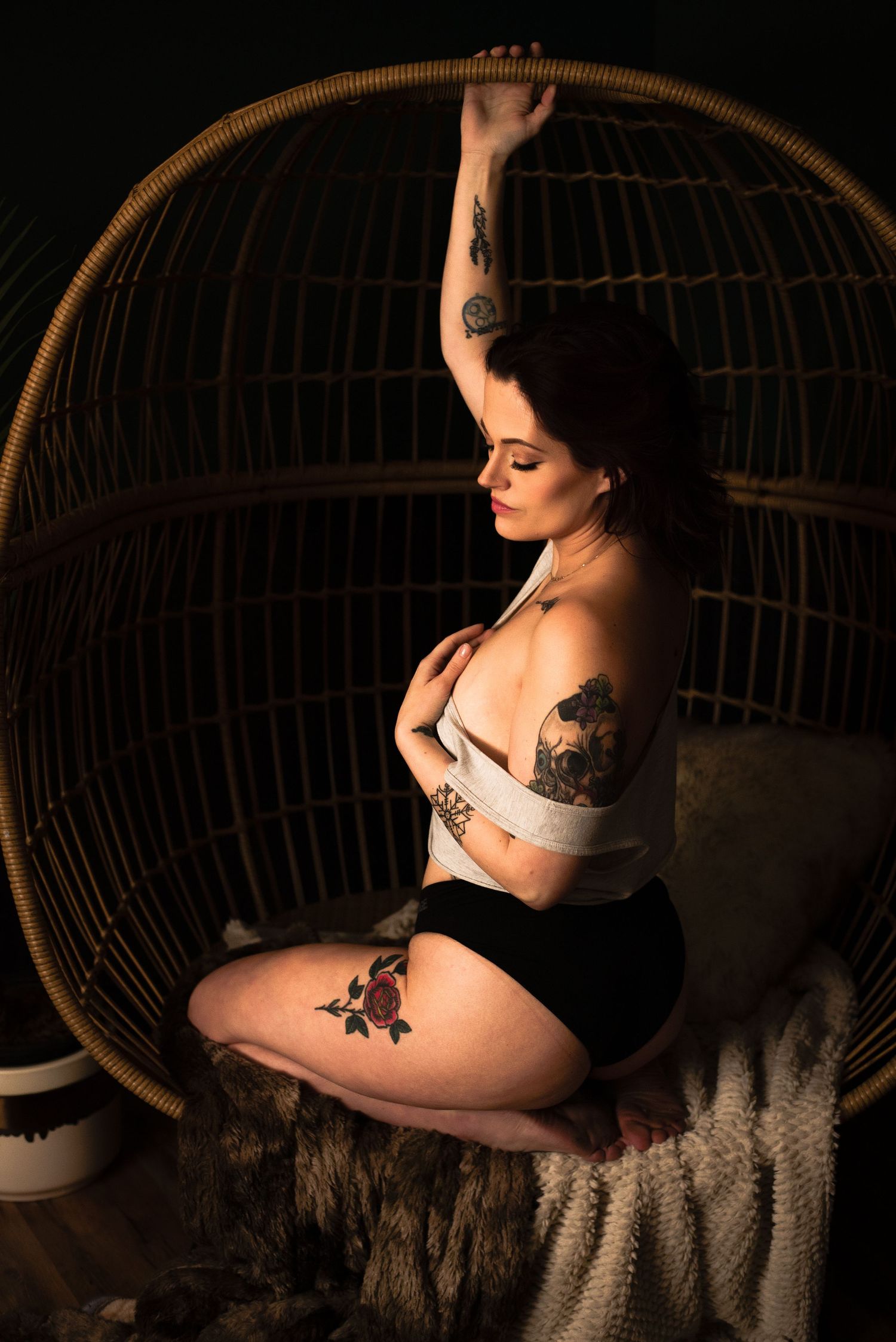 Egg chair poses