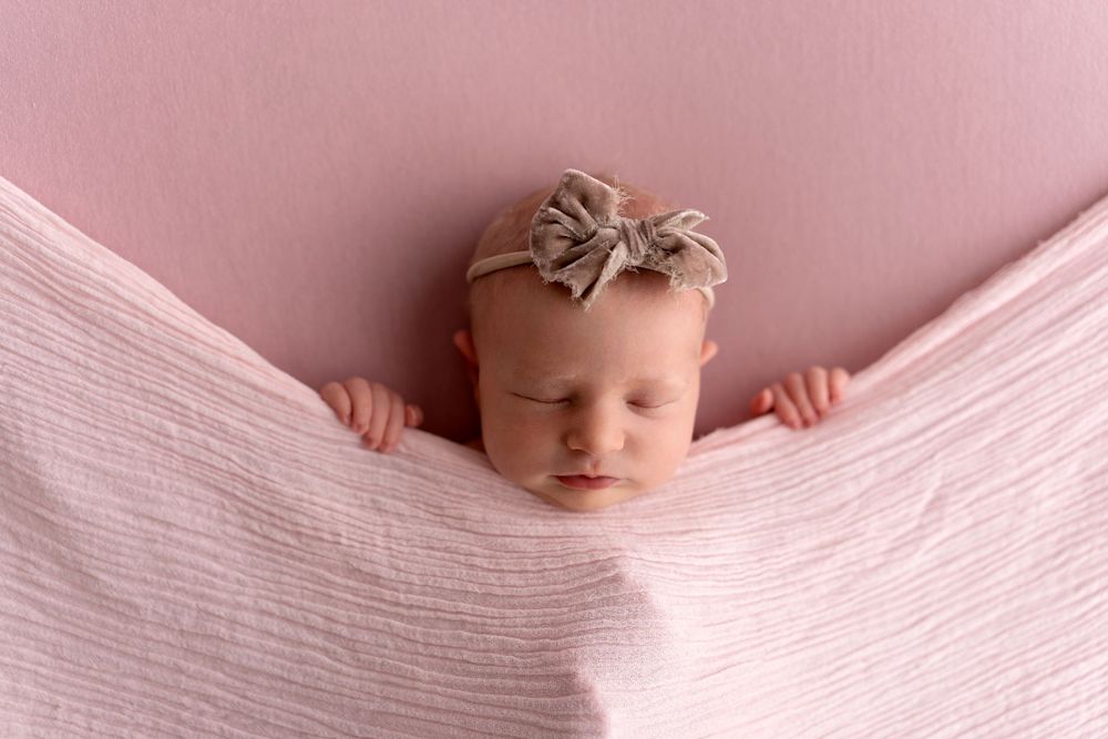 bábätko,, novorodenecká, novorodenecké, newborn, fotografka Nové Zámky