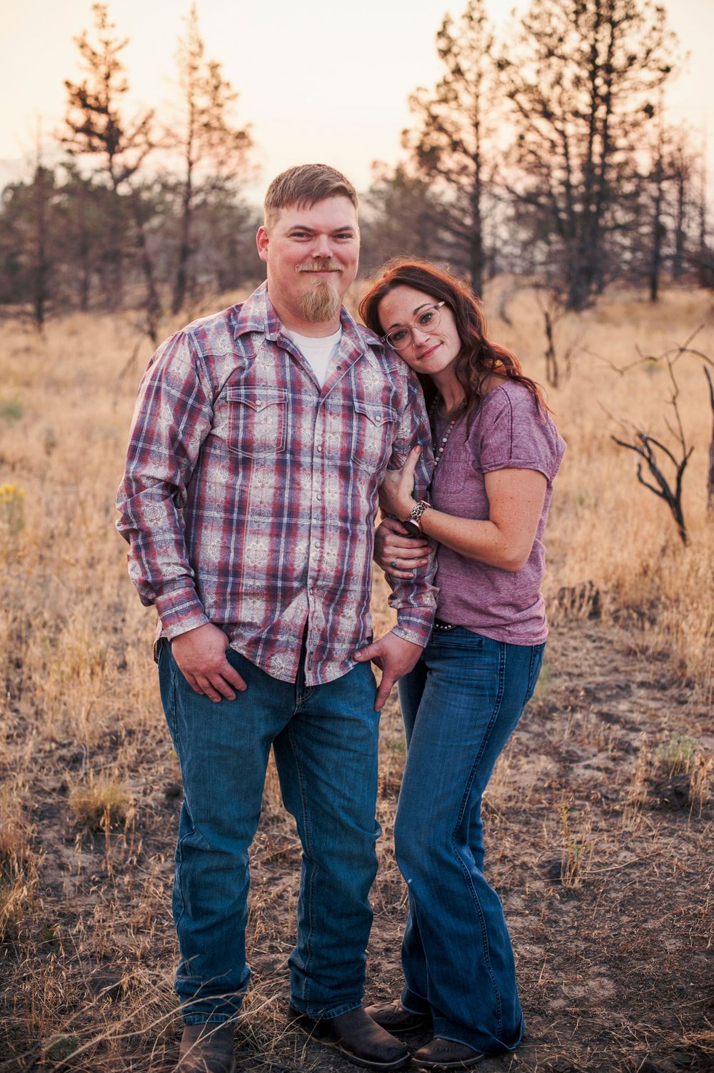 Central Oregon Engagement Photos, Couples Portraits, Lovers Pictures, Redmond Oregon, Bend Oregon,